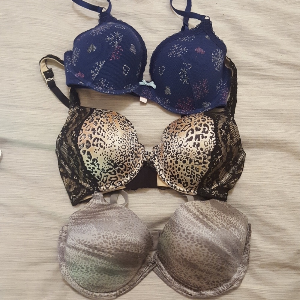 Bundle of three bras (Victoria's Secret) 34D